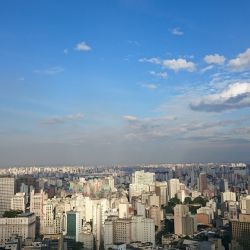 @bjorndalenc #Brasil #SãoPaulo by så langt øyet kan se. @bjorndalenc #Brasil #SãoPaulo by så langt øyet kan se.