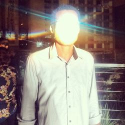 @custodta My face in the lights. @custodta My face in the lights.